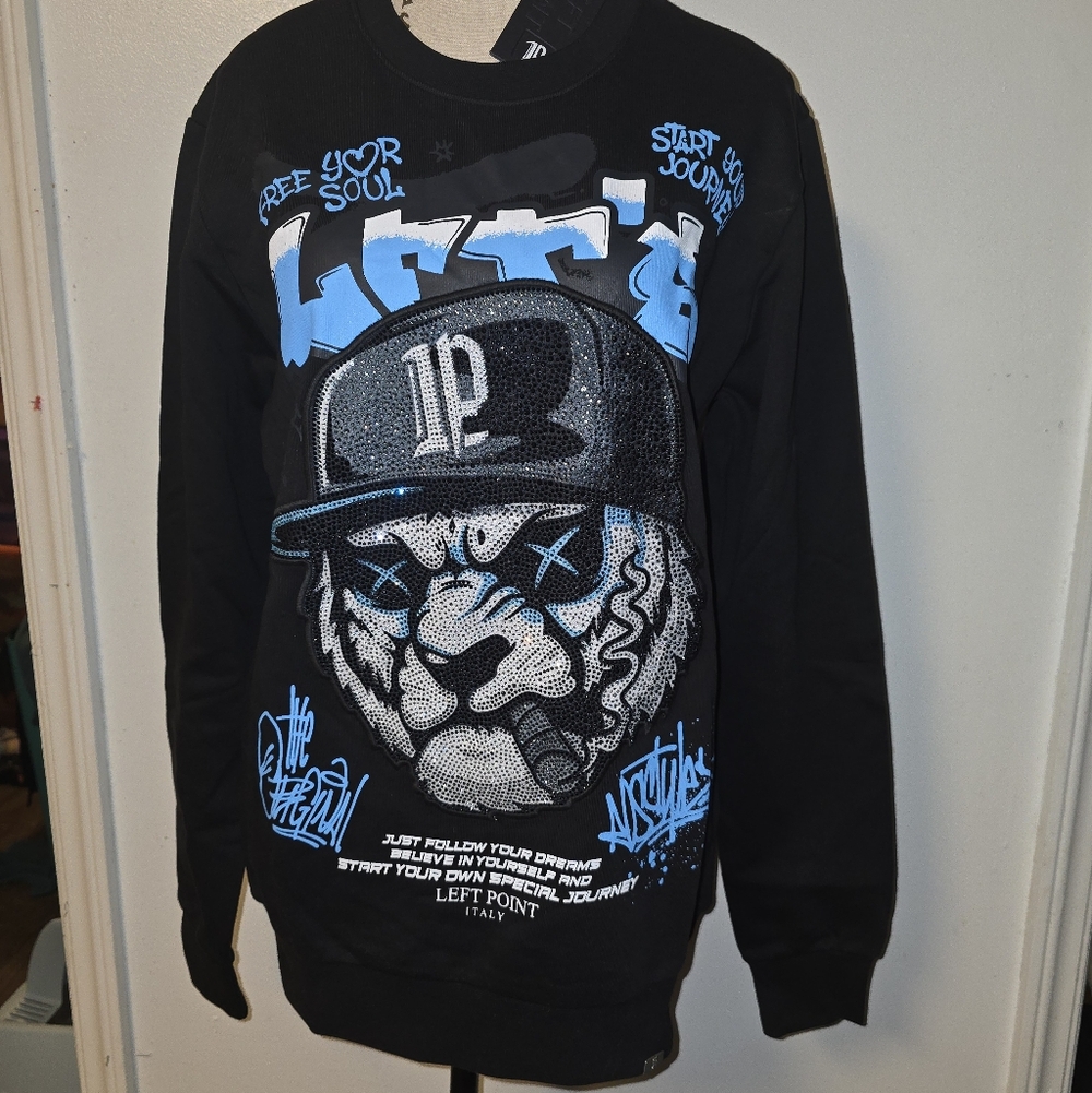 Left Point Italy Gem Graphic Crewneck •Size M • NWT 💎🔥